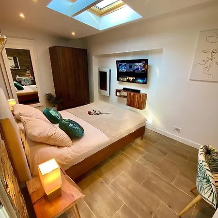 Bed & Breakfast Phantastica
